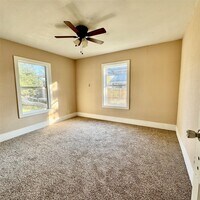 Building Photo - 109 Gossett St