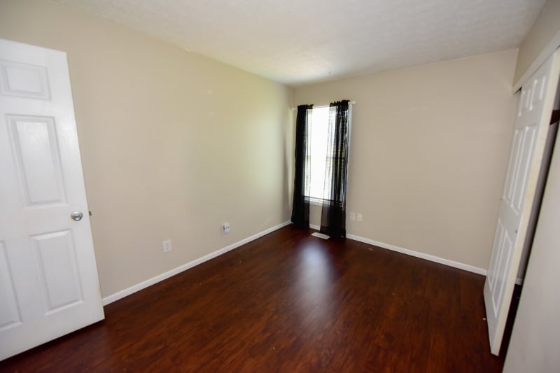 Building Photo - 5710 English Rose Dr