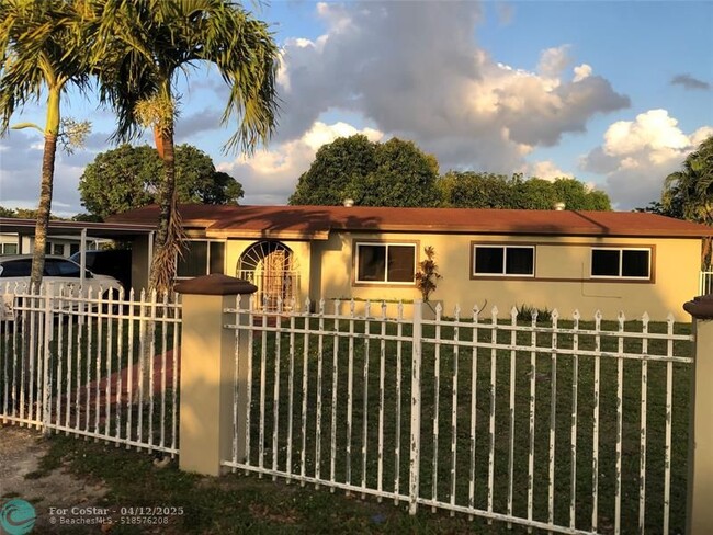 Building Photo - 12975 NW 18th Ct