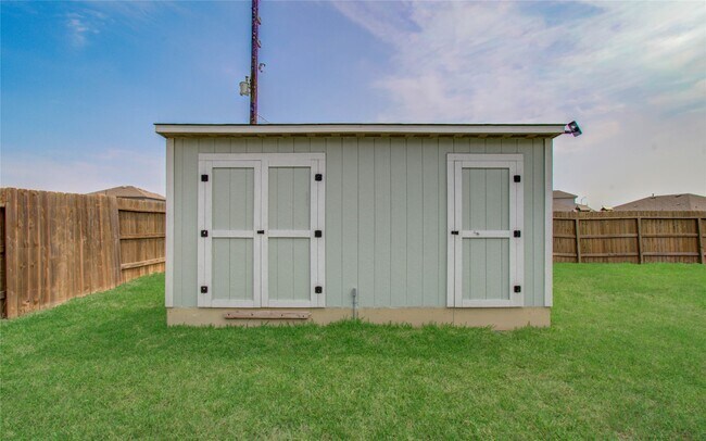 Building Photo - 20835 Medford Landing Ln