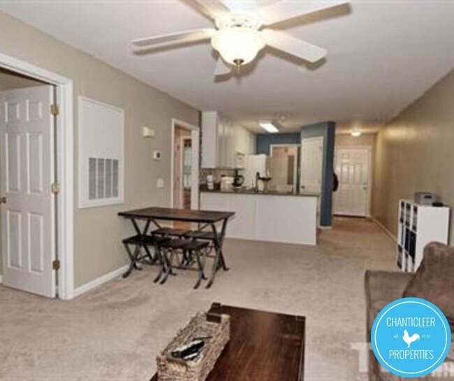 Building Photo - 1851 Trailwood Heights Ln