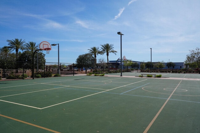 Building Photo - 884 W Whistling Thorn Ave