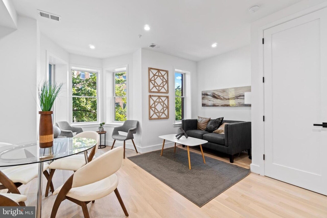 Building Photo - 1808 S St NW