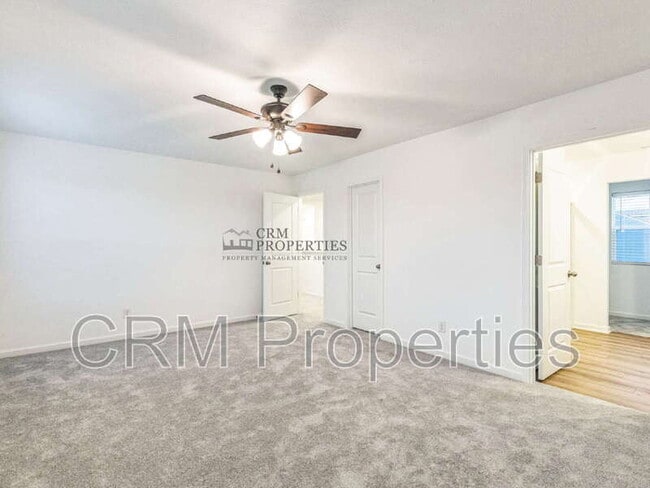 Building Photo - 3449 Briarwick Dr