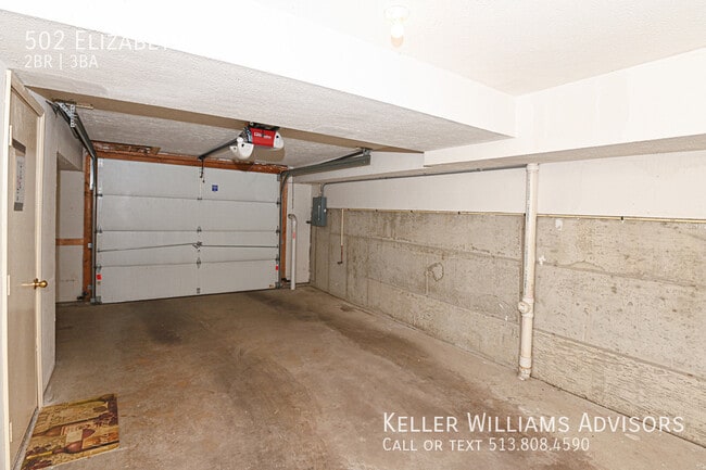Building Photo - 502 Elizabeth-