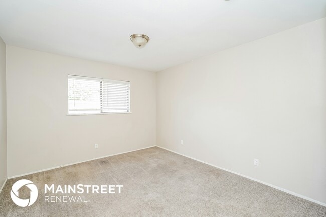 Building Photo - 7516 Four Winds Dr