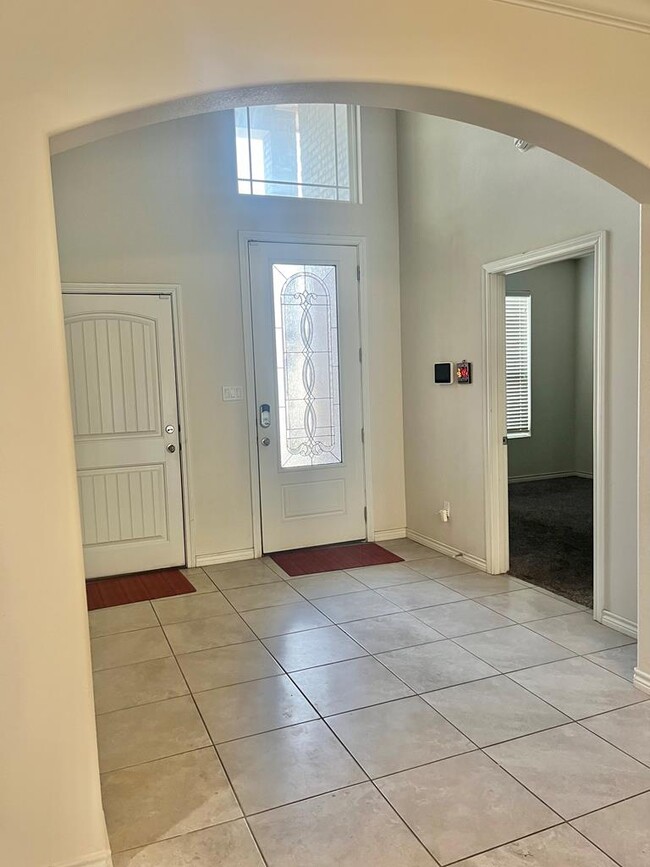 Building Photo - 1626 Boise Dr