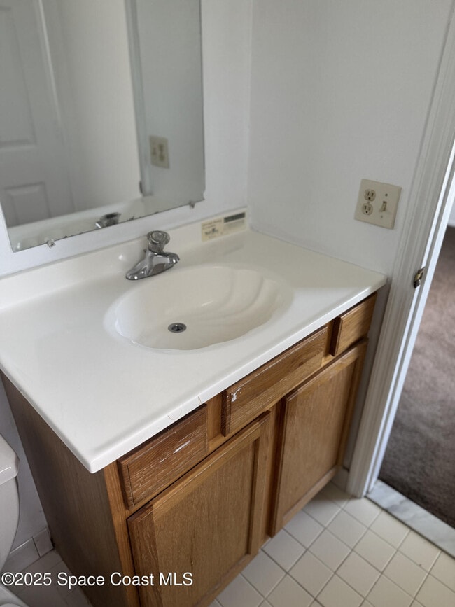 Building Photo - 1241 Cambo Ct NE