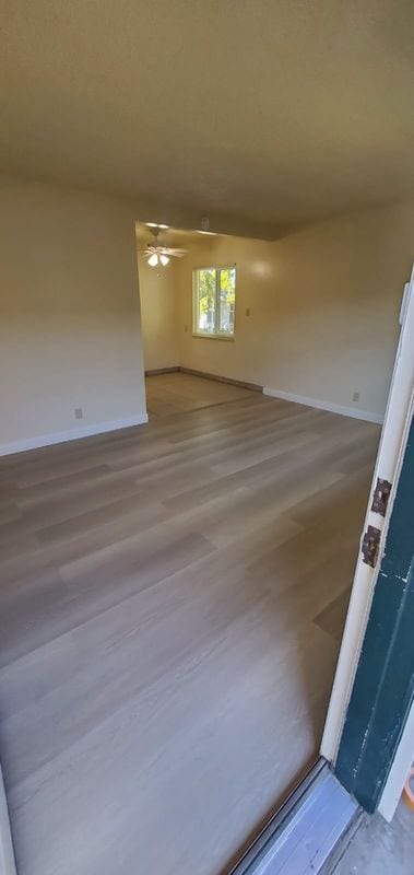 Building Photo - 1099 Roewill Dr