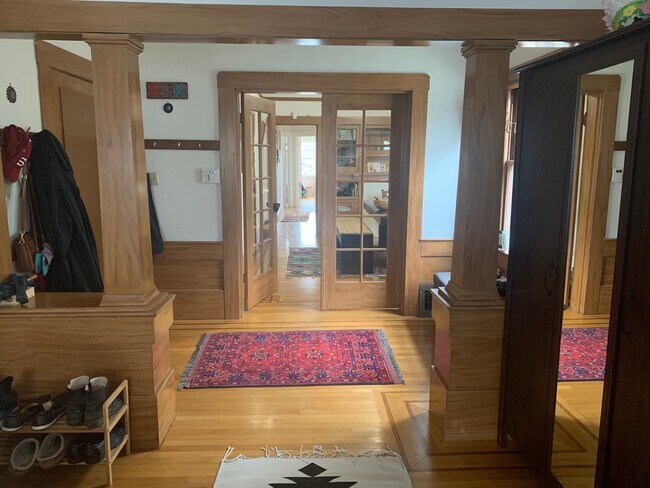 Primary Photo - 1257 7th Ave