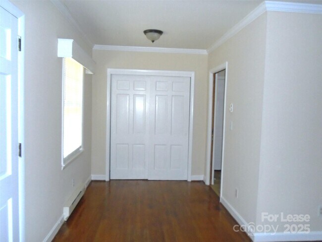 Building Photo - 4227 Walker Rd