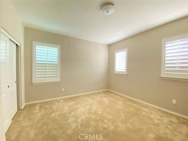 Building Photo - 6430 Sheffield St