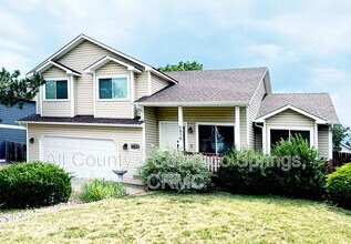 Building Photo - 2970 Haystack Dr