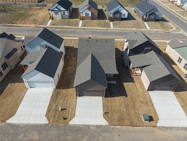 Building Photo - 6809 Fir St