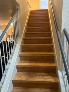 Building Photo - 508 Fort Thomas Pl