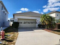 Building Photo - Spacious Pool Home in Davenport