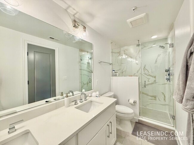 Building Photo - 4335 Harrison St NW