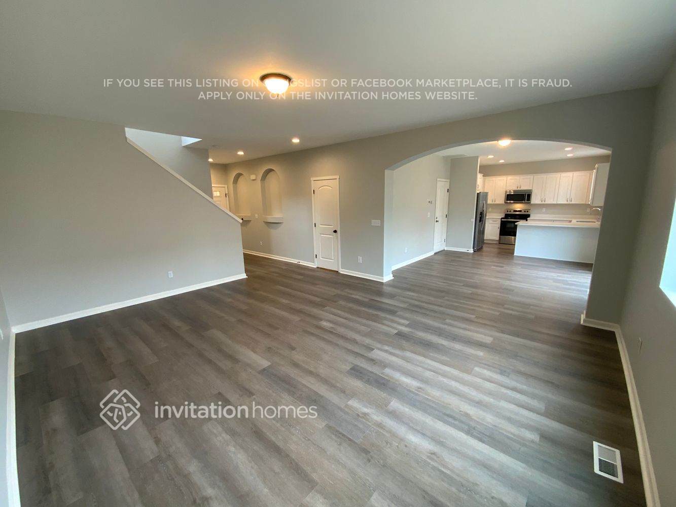 Building Photo - 6741 Flute St SE