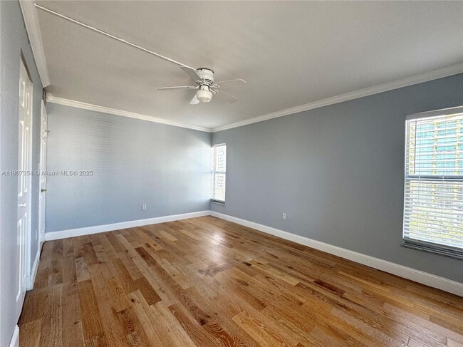 Building Photo - 1300 Alton Rd