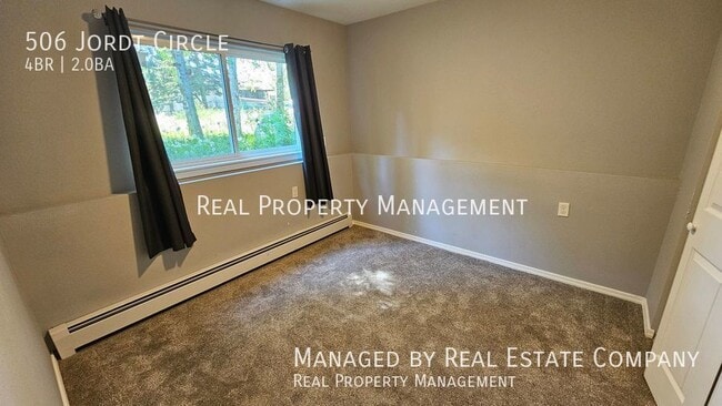 Building Photo - 506 Jordt Cir