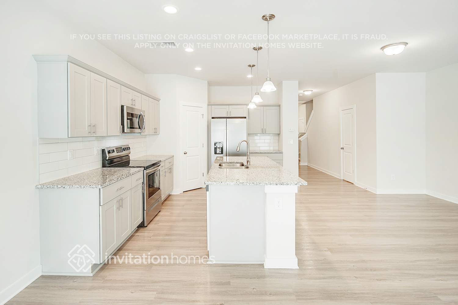 Building Photo - 3019 Ayana Dr