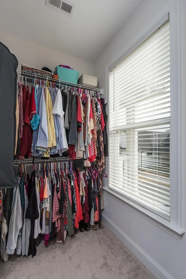 Building Photo - 1429 Park Ave