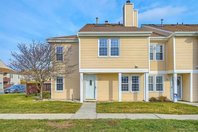 Building Photo - 3304 Whispering Hills Dr