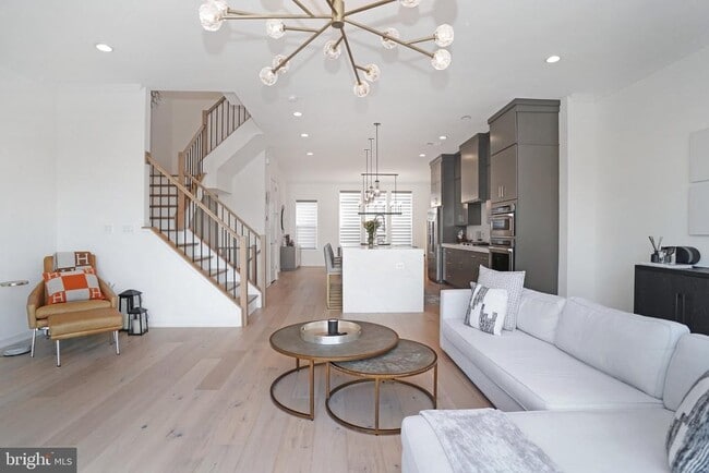 Building Photo - 14383 Beckett Glen Cir