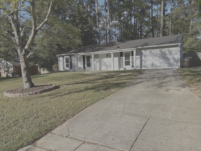 Primary Photo - 1408 Suterland Rd