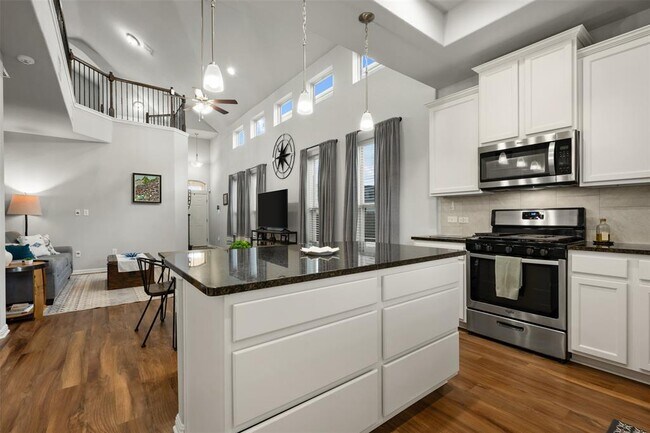 Building Photo - 1404 Jenkins Bnd