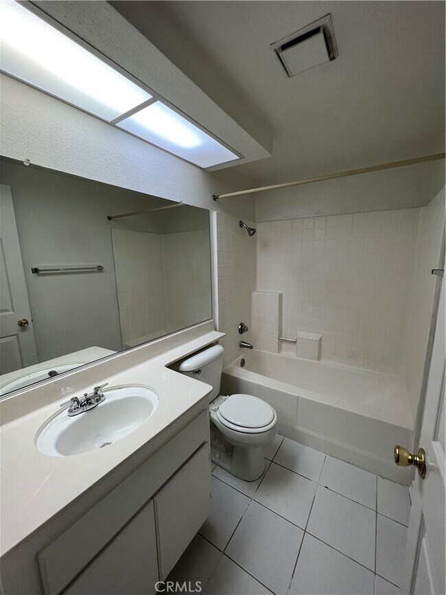 Building Photo - 26153 Merrill Pl