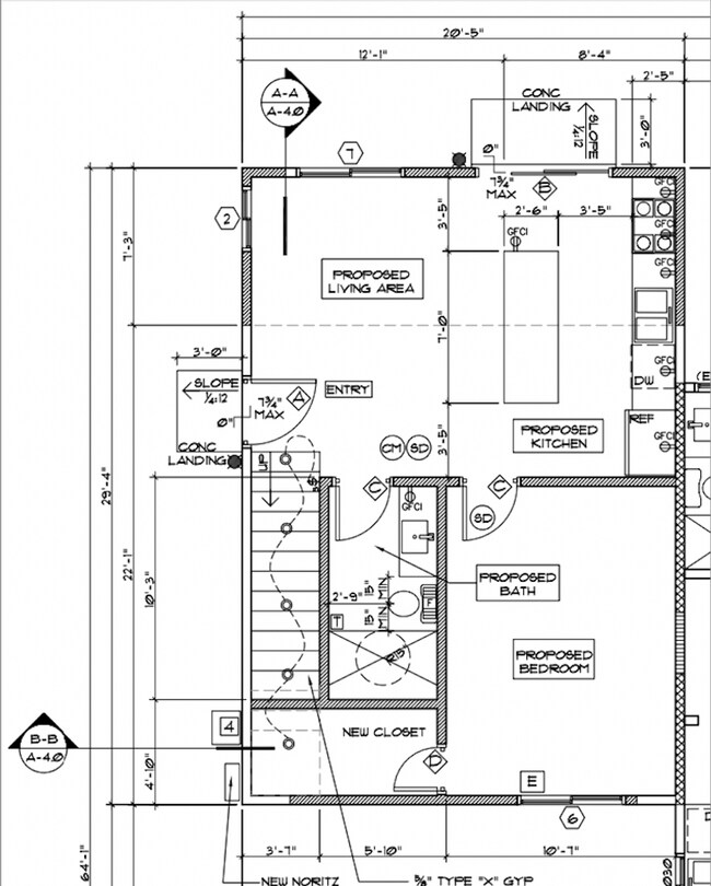 Building Photo - Private turfed yard!