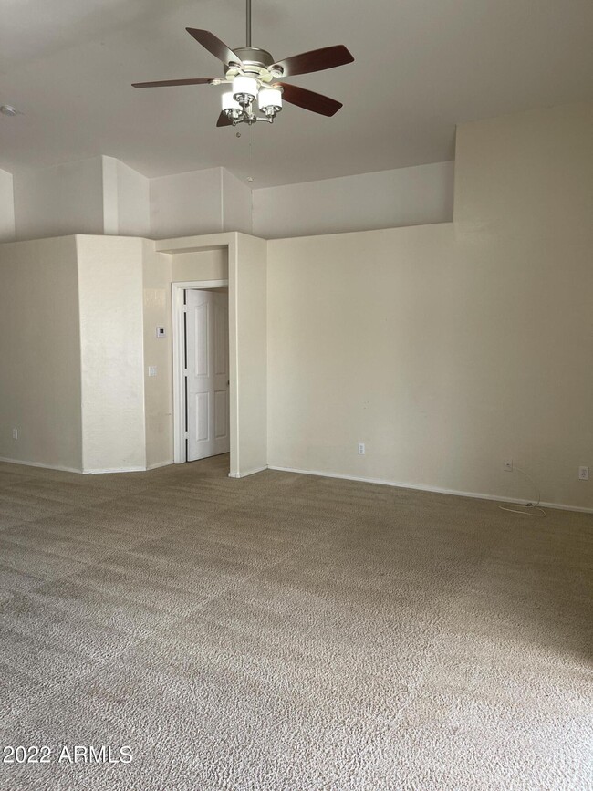 Building Photo - 40436 N Burwick Way