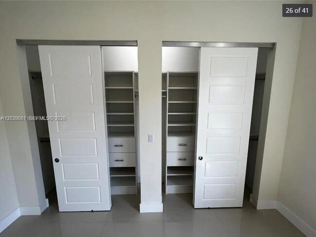 Building Photo - 6115 Marinel Say Dr