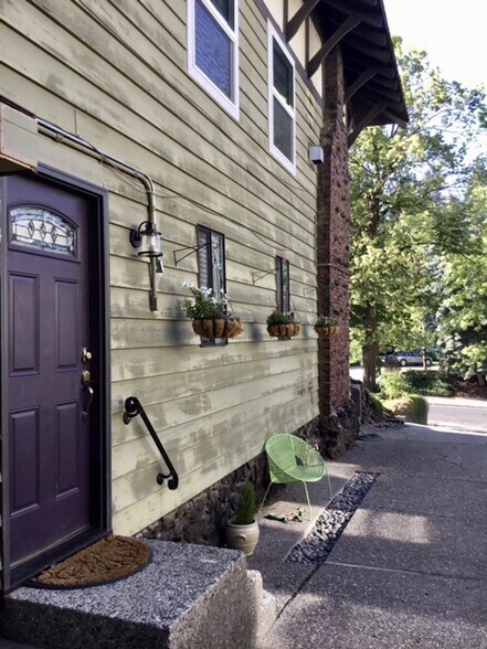 Private Front entrance of this Unit - 518 W. 15th Avenue