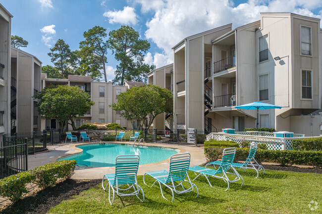 Building Photo - Fountain Woods