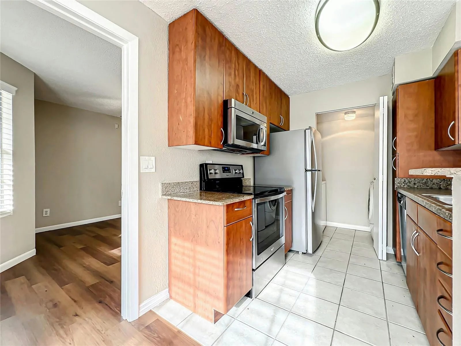 Building Photo - 11550 Westwood Blvd