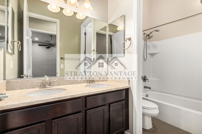 Building Photo - 21004 E Sunset Dr