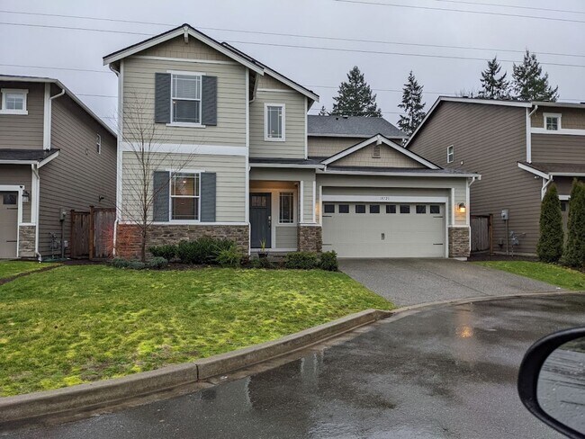 Primary Photo - Northshore, Bothell, Millcreek 4 bedroom Home Special offer!