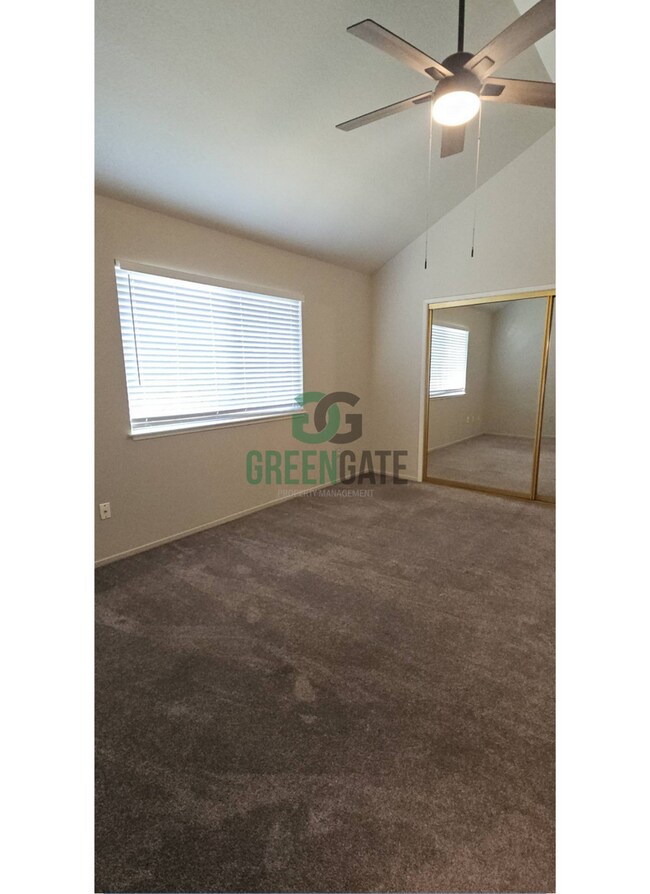 Building Photo - Now Available! Spacious 3 Bedroom, 2 Bathroom Home.