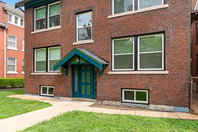 Building Photo - 4333 Forest Park Ave