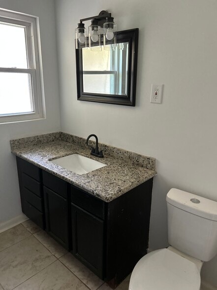 Bath vanity - 5307 Cortelyou Ln