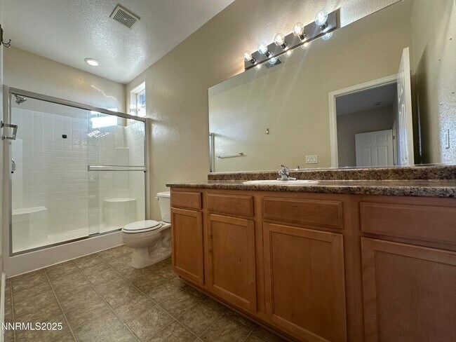 Building Photo - 387 Orrcrest Dr