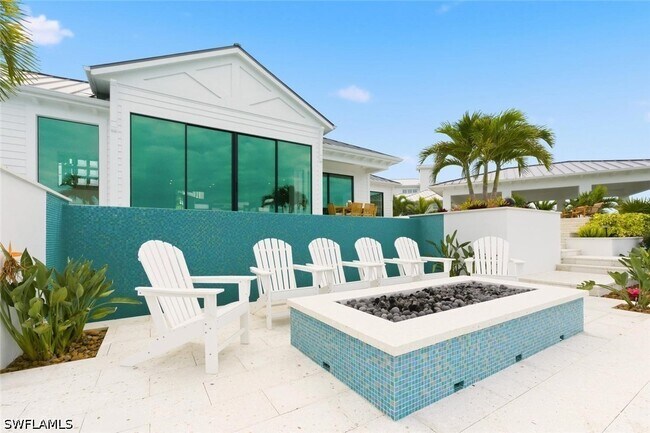 Building Photo - 200 Bahia Point