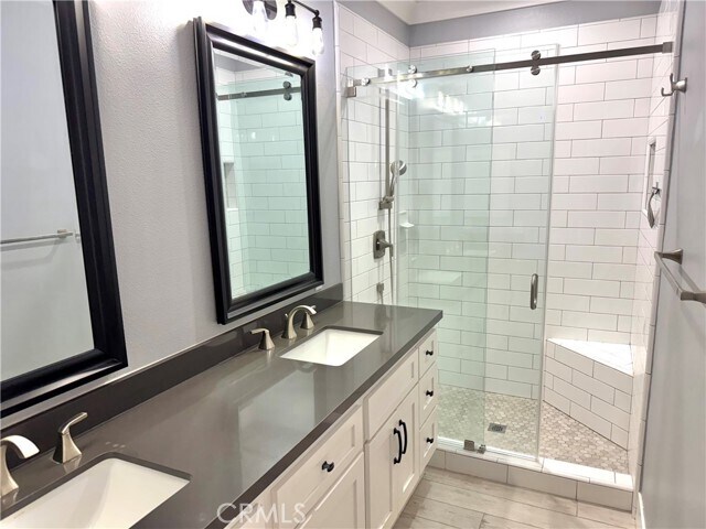 Building Photo - 4762 Tiara Dr