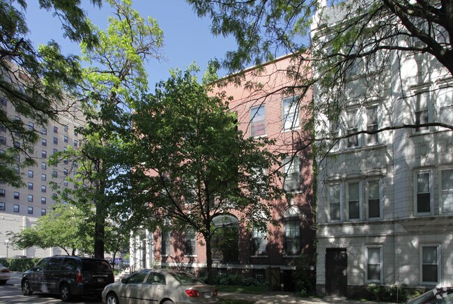 Building Photo - 5131 S Blackstone Ave