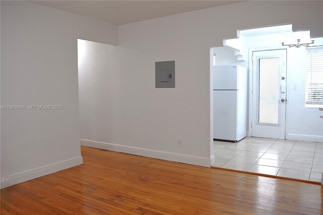 Building Photo - 23 Phoenetia Ave