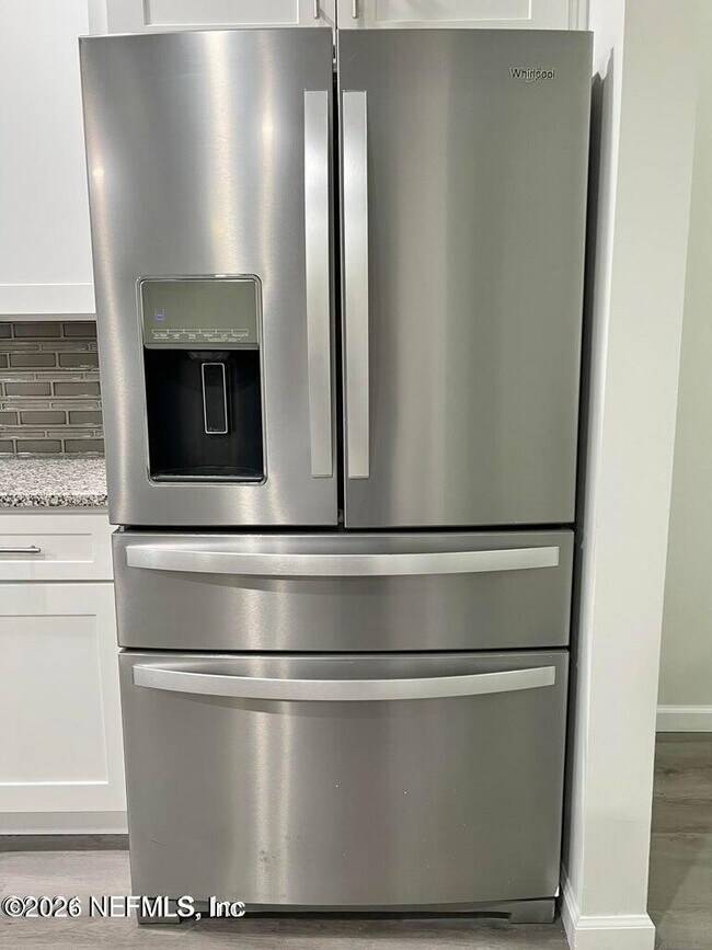 Building Photo - 1961 New Haven Rd