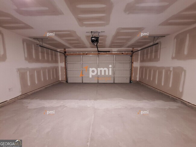 Building Photo - 514 Liberty Hall Dr