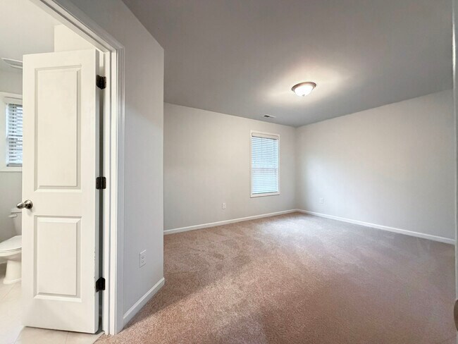 Building Photo - 7336 Birchshire Dr